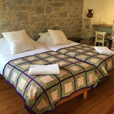 Coutillard Parisot  Luaran gambar